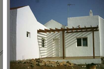 别墅 出售 进入 Ampuyenta, Puerto del Rosario, Las Palmas, Fuerteventura. 